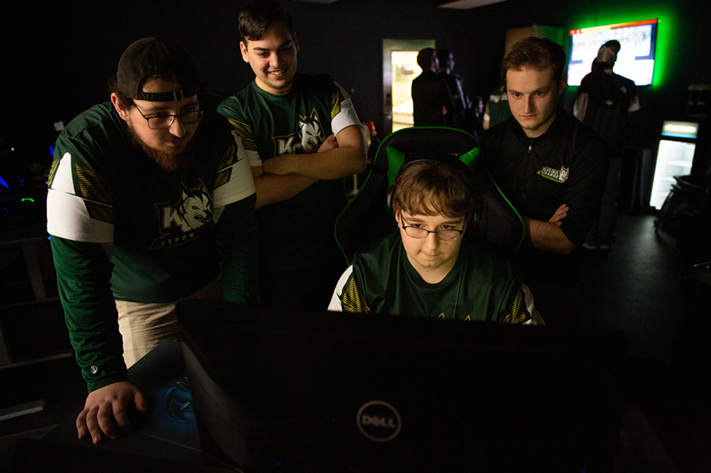 Esports gamers