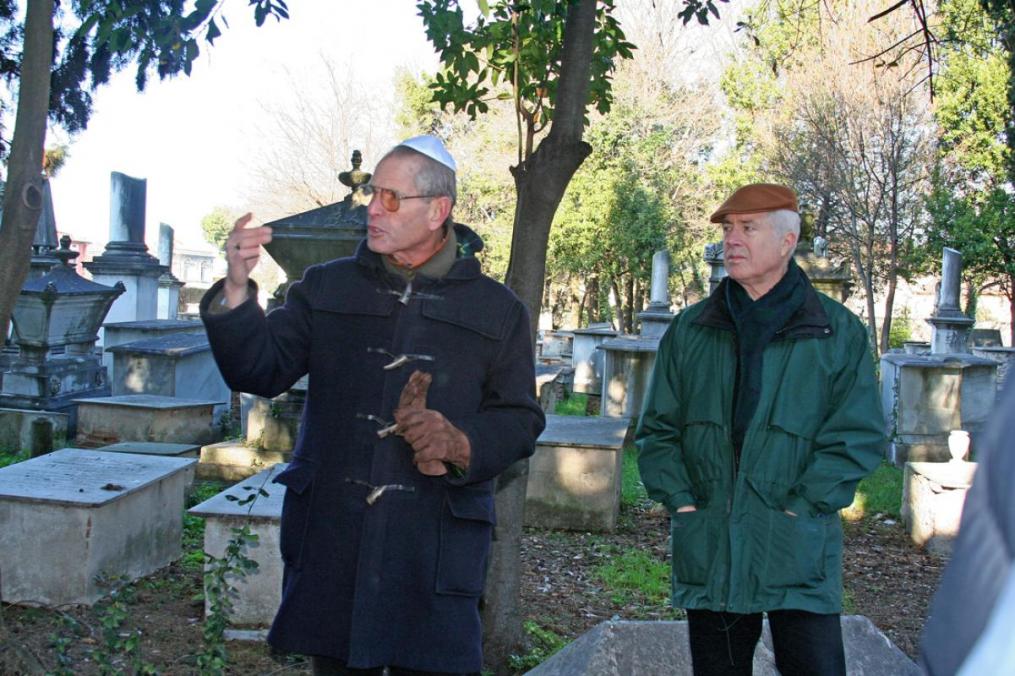 Dr. Diamond introduces elements of the Jewish tradition at a cemetery in Italy. 