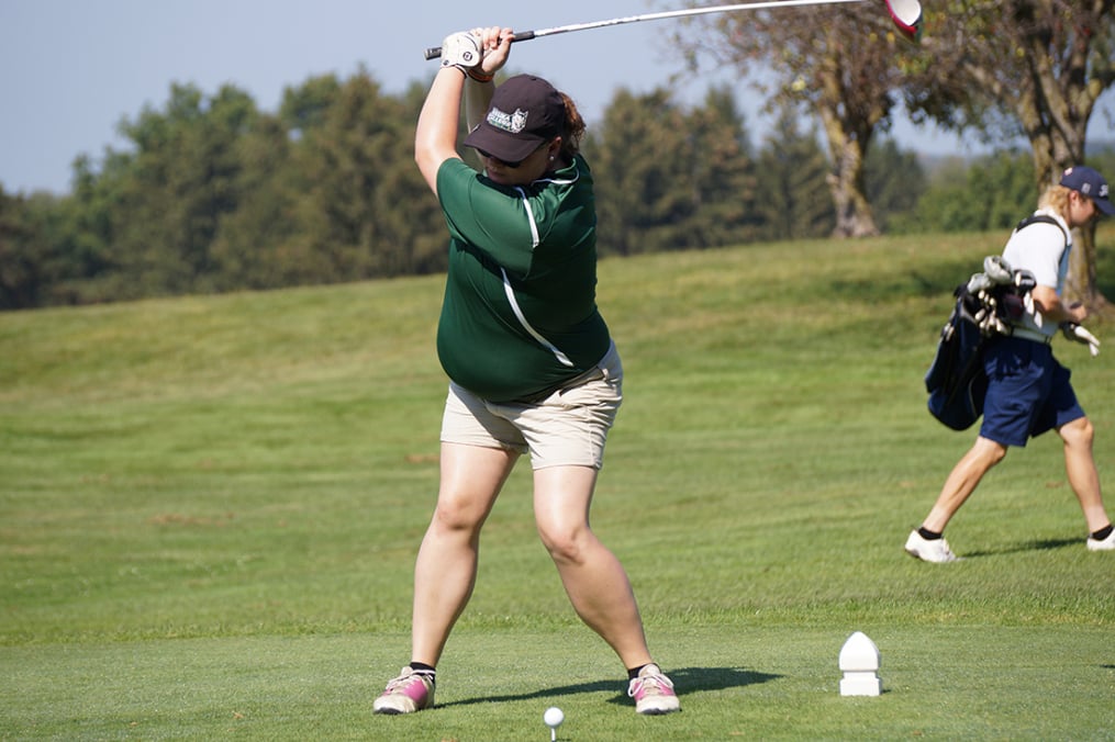 Megan was named to the 2017 Women’s Golf Sportswoman of the Year Team by the Empire 8 Conference.