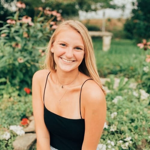 Olivia Krom